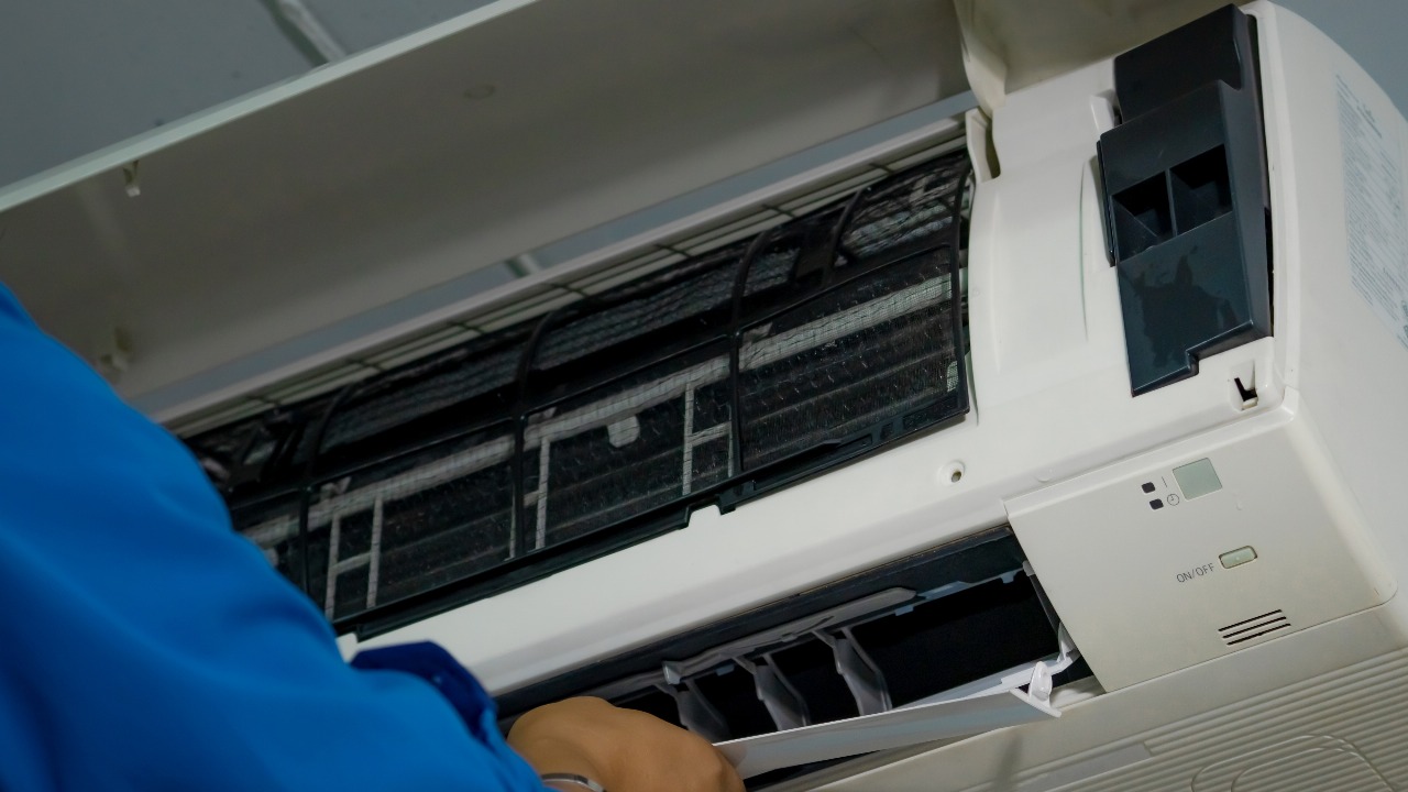 AC Systems Installation & Repairs